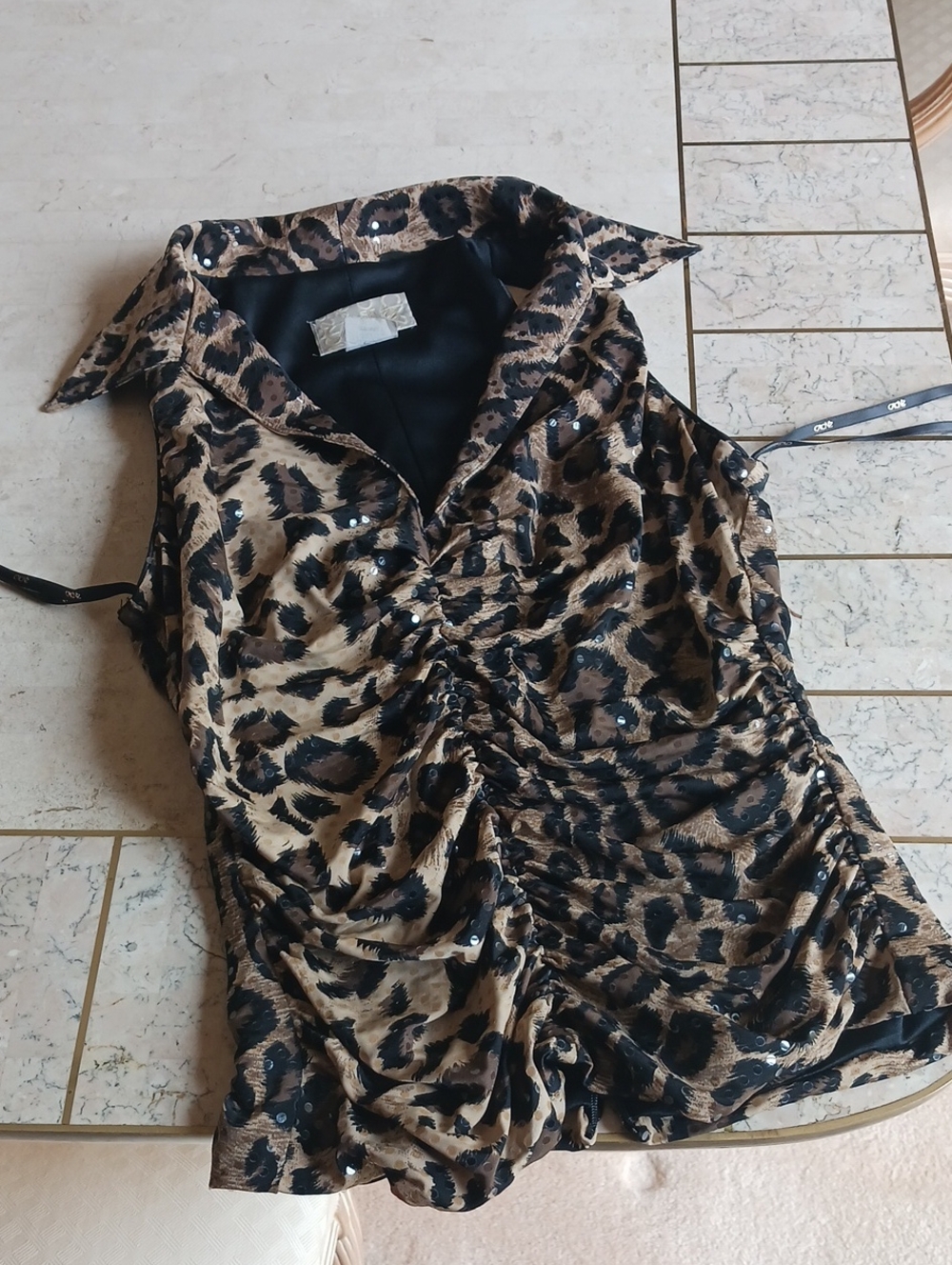 Vintage "Cache" Sleeveless rauched Top W/sequins, animal print- XS,,,NEW